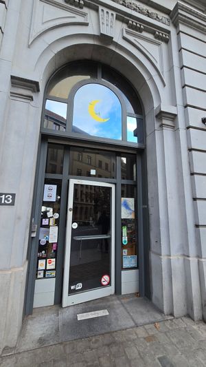 Front at Spread The Moon in Brussels