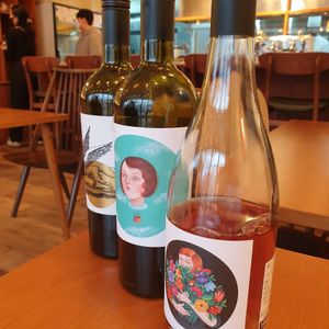 vegan wines available at Alt.a in Seoul