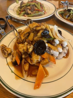 stir fried meat w sweet and sour sauce  at Alt.a in Seoul