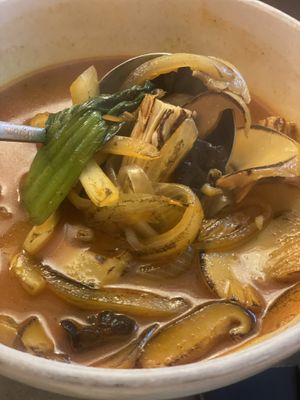 Spicy mushroom jjamppong  at Alt.a in Seoul