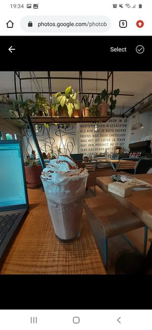 Nice vegan drink at Chocolate Company Café in The Hague