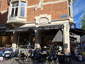 Outside at Chocolatte in Leuven