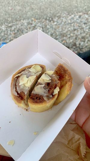 cinnamon roll  at My Mom's in Salzburg