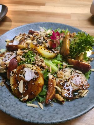  at Earth House Restaurant And Wine Bar in Bangkok