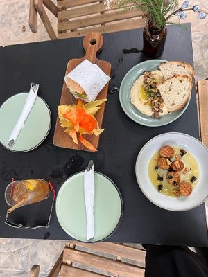  at Earth House Restaurant And Wine Bar in Bangkok