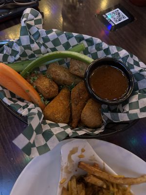 Vegan wings   at Leopold's Tavern in Victoria