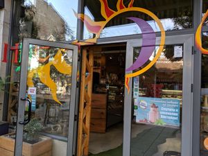 entrance at Sunmoon - Alabin in Sofia