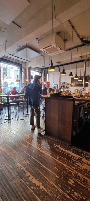  at som saa in East London