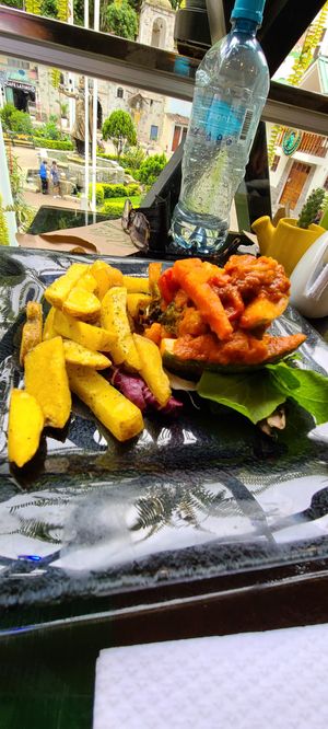 Zucchini, red sauce, fried potatoes at Ylla Organic Fusion in Aguas Calientes