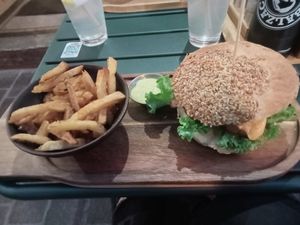  at Balzac Burger in Tours