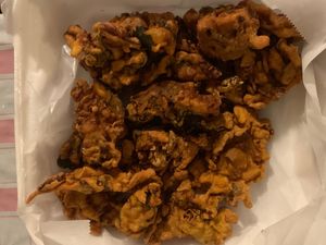 Vegetable pakoras at Naan Cafe in Redlands