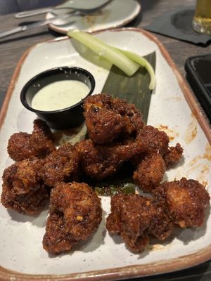 Cauliflower wings- this is a MUST order   at Universal Studios - Bob Marley-A Tribute to Freedom in Orlando