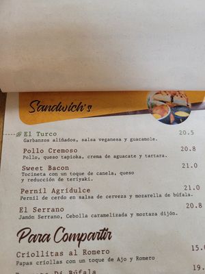 El Turco, declarado vegano at La Civeta & el Elefante - Café in Medellin
