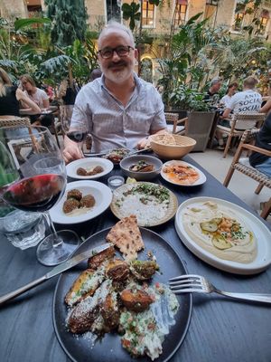 Vegan meze at Twentysix in Budapest
