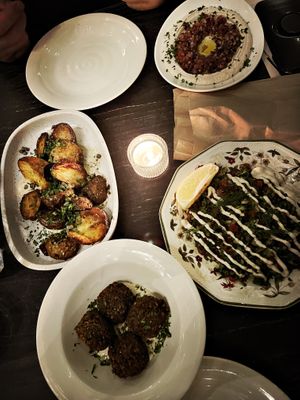 Hummus, shirahi salad & Yemeni fafafel   at Twentysix in Budapest