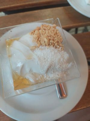  at Hummus Bar - Nagymező utca in Budapest