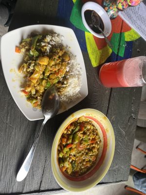 Awesome Curry Dahl   at Angel Veggie Bistró in Salento