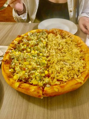 Half and half pizza  at Marvelous Vegan Plant Power Food in Bogota