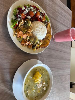  at Marvelous Vegan Plant Power Food in Bogota