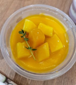 Fresh Mango Coconut Parfait ~ 7/4/22 at Greendot - 绿一点 - AMK in Northeast Singapore