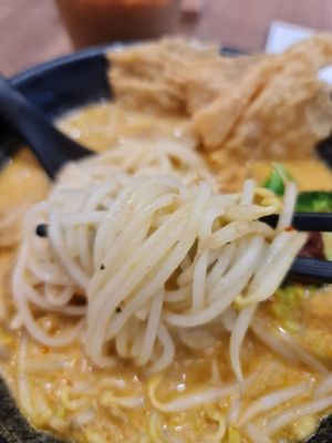 Over cooked chor bee hoon ~ 12/4/22 at Greendot - 绿一点 - AMK in Northeast Singapore