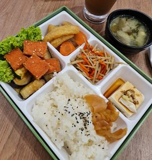 Collaboration with べジ庵  ~ 8/11/22 at Greendot - 绿一点 - AMK in Northeast Singapore