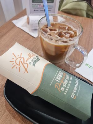 $9.90 Breakfast ~ 2/3/23 at Greendot - 绿一点 - AMK in Northeast Singapore