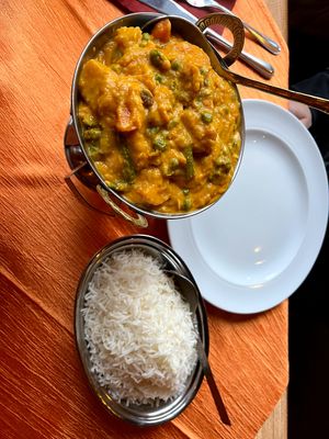  at Taj E India in Gummersbach