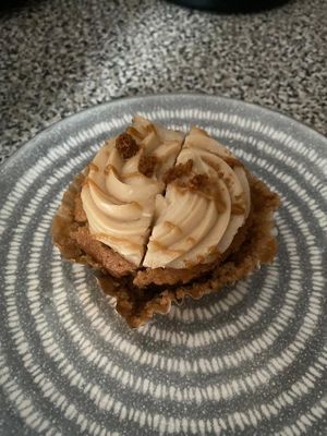 Vegan Caramel Biscuit cupcake at Lola's Cupcakes - Canary Wharf in East London