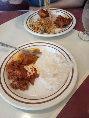 Gobhi and rice pudding at Amma's Kitchen in Cincinnati