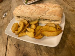 BOCATA "BABA GANUSH"  at Milana Beerhouse Paraíso in Valladolid