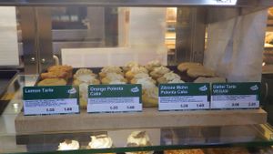 Vegan date tart at LPG BioMarkt - Kreuzberg in Berlin