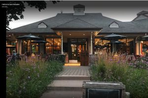 Outdoor setting (summer) at Café de la Gare in Rosemere