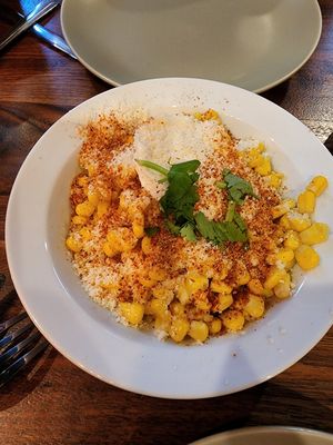 Street style elotes at Penelope's Vegan Taqueria in Chicago