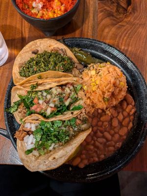 Taco dinner plate at Penelope's Vegan Taqueria in Chicago