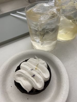   at Yun Teehaus in Seoul