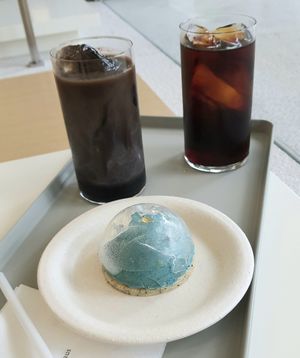 Oasis dessert and 2 drinks at Yun Teehaus in Seoul