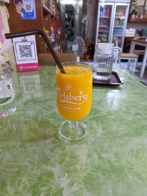 Mango shake at Reunion Cafe in Vientiane