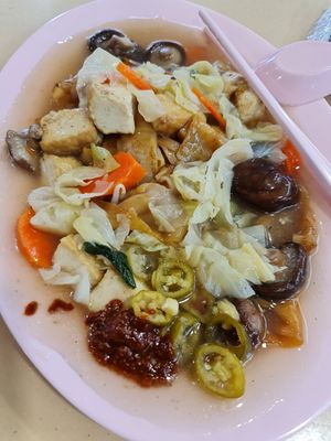 Old school taste Hor Fun!! I like!! ~ 21/4/22 at En Cheng Vegetarian 恩成素 - Maybe closed in Northeast Singapore