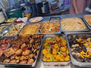 En Cheng dishes at En Cheng Vegetarian 恩成素 - Maybe closed in Northeast Singapore