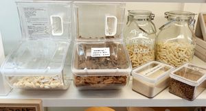 nuts, pasta, grains and cinnamon at 1.5 do C  in Seoul