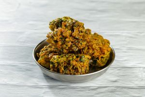 Pakoras at Soma Rasa in Montreal