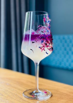 Cocktail flower / scheurebe juice / wild / juniper / citrus / butterfly tea /  at Kopps in Berlin