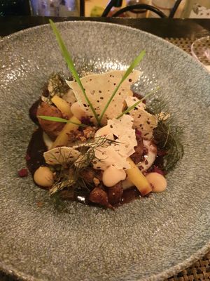 Topinambur, Kerbelknolle/Jerusalem Artichoke at Kopps in Berlin