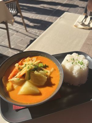 Vegan curry   at Hotel & Brasserie Traube in Zell Am See