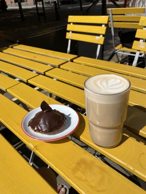 Chai latte + best sweet treat ever (I ordered the chocolate option, there’s a coconut one as well)  at Sansa in Malmo