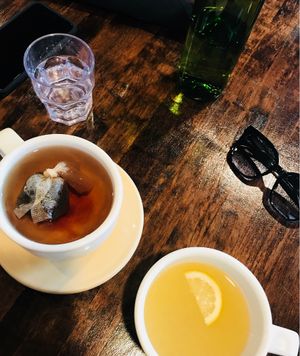 Cozy tea at cafegSC in Santa Cruz