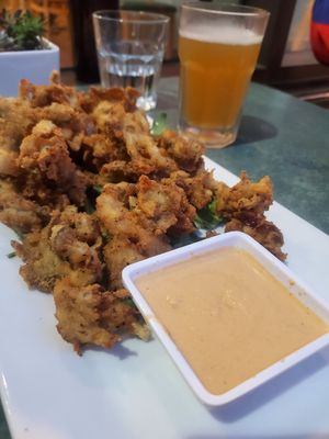 Fried mushrooms at cafegSC in Santa Cruz