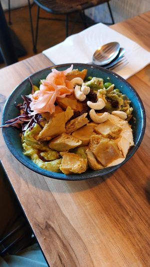 Zelf samengesteld at Surfside Poké in Maastricht