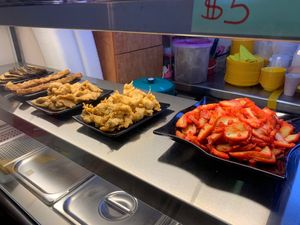 Buffet at Rong Fu Vegetarian - 荣富素食 in East Singapore